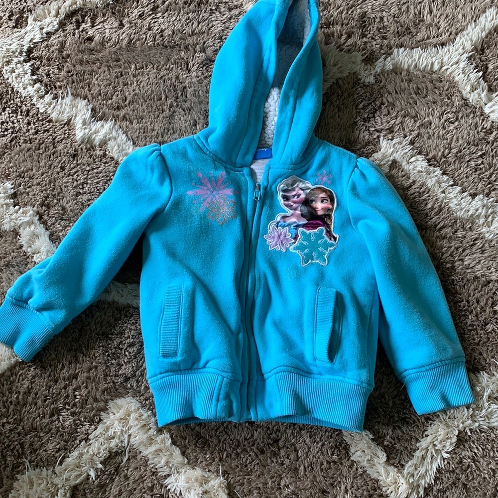Disney’s Frozen sweatshirt. 3T.